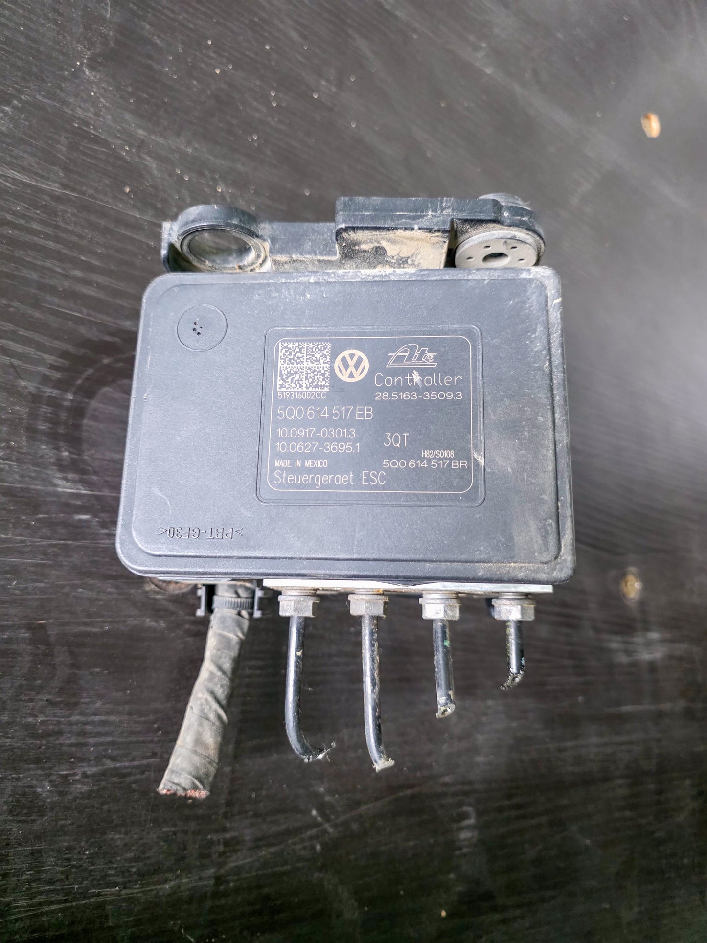 2019-2023 Volkswagen Jetta Anti Lock ABS Brake Pump Control Module 5Q0614517EB