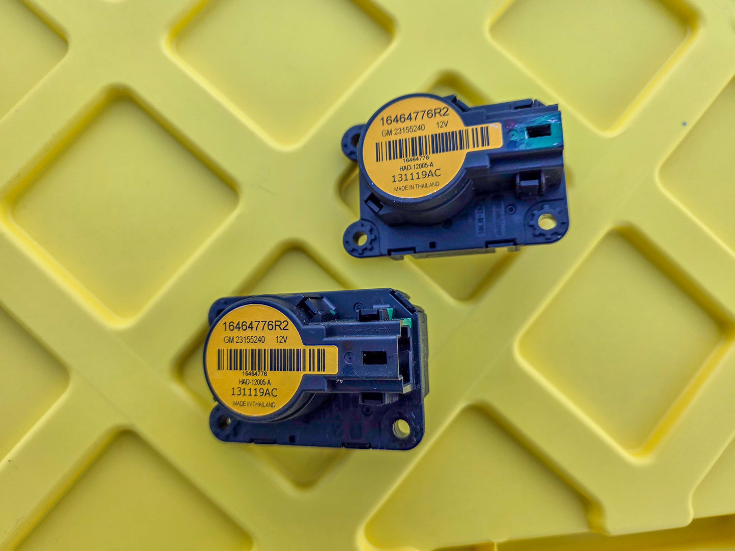 2020 GMC Terrain AC Heat Flap Motor Actuator 16464776R2 OEM