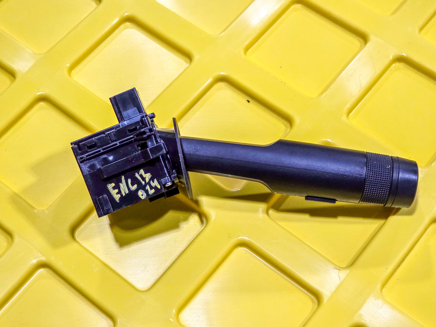 2013-2016 Buick Encore Headlight Turn Signal Control Switch Oem 94745683