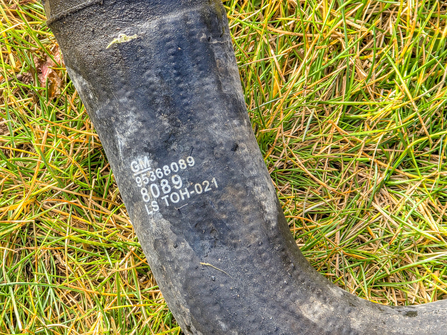 2013-2021 Buick Encore Charge Air Cooler Outlet Air Hose GM 95368089, 94516222, 95191677