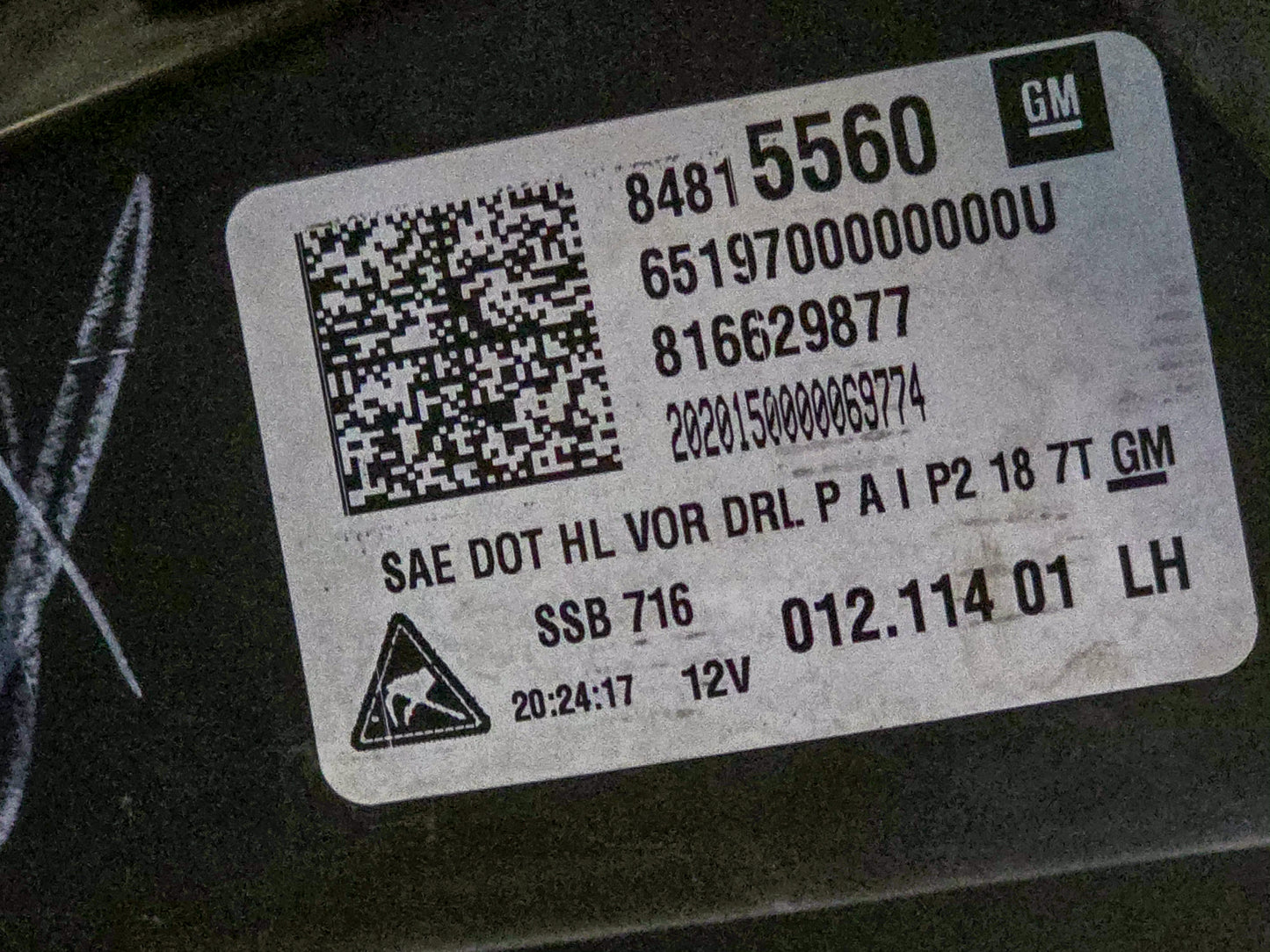 2018-2021 GMC Terrain Front Left Driver Side Headlight Head Light Lamp Oem Denali 84815560