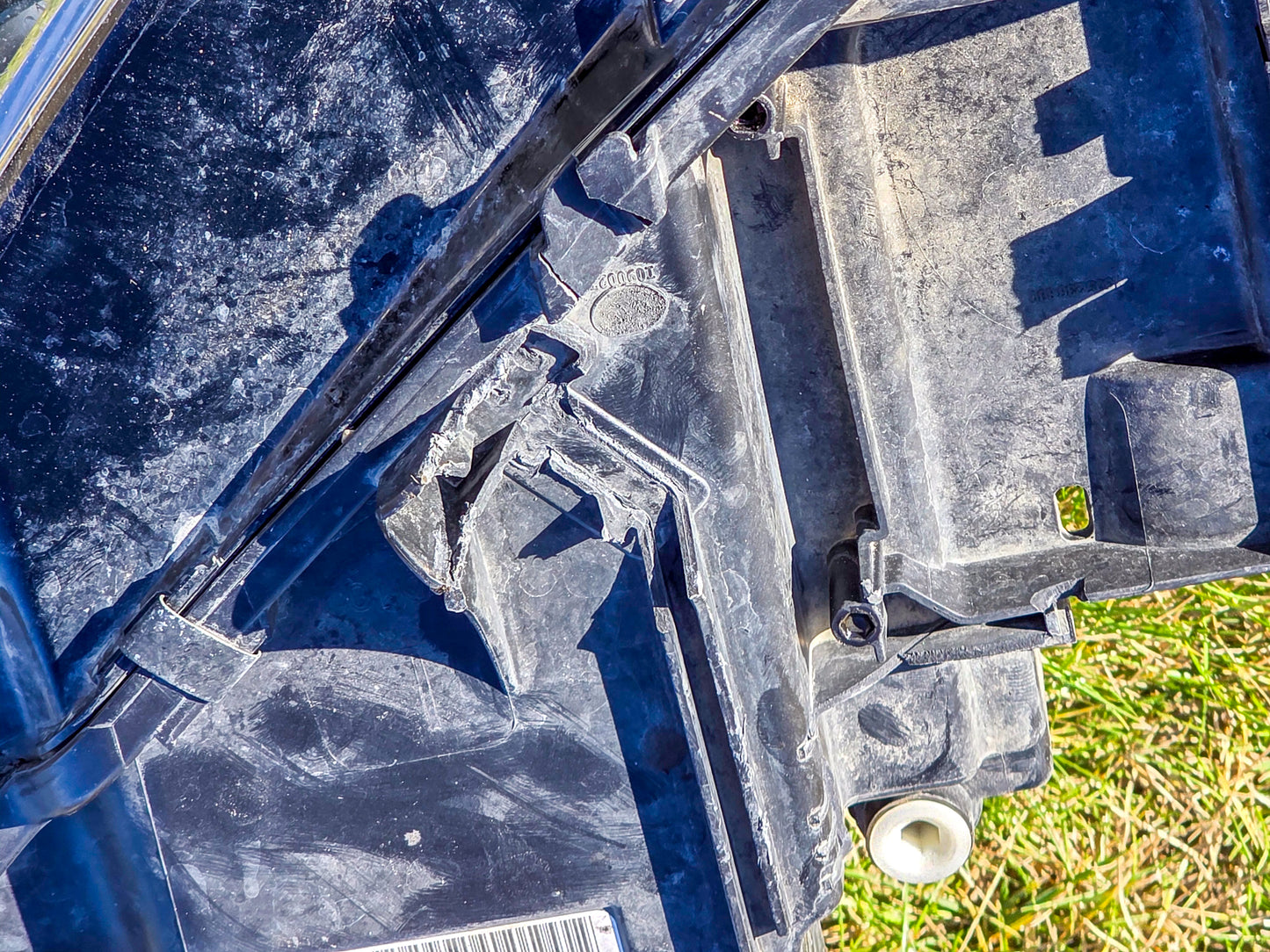 2013-2017 Audi A5 Left Driver Xenon Headlight Lamp Assembly 8T0941005E