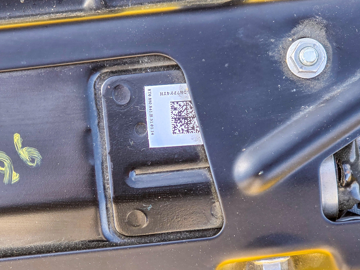 2014-2017 Audi A5 Front Left Driver Side Knee Protection Airbag 8T0880841B OEM