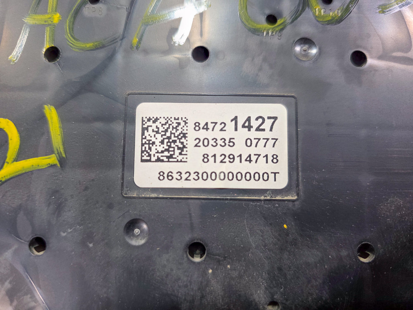 2021-2025 GMC Acadia Body Wiring Harness Junction Block Fuse Relay 84721427 - view 3