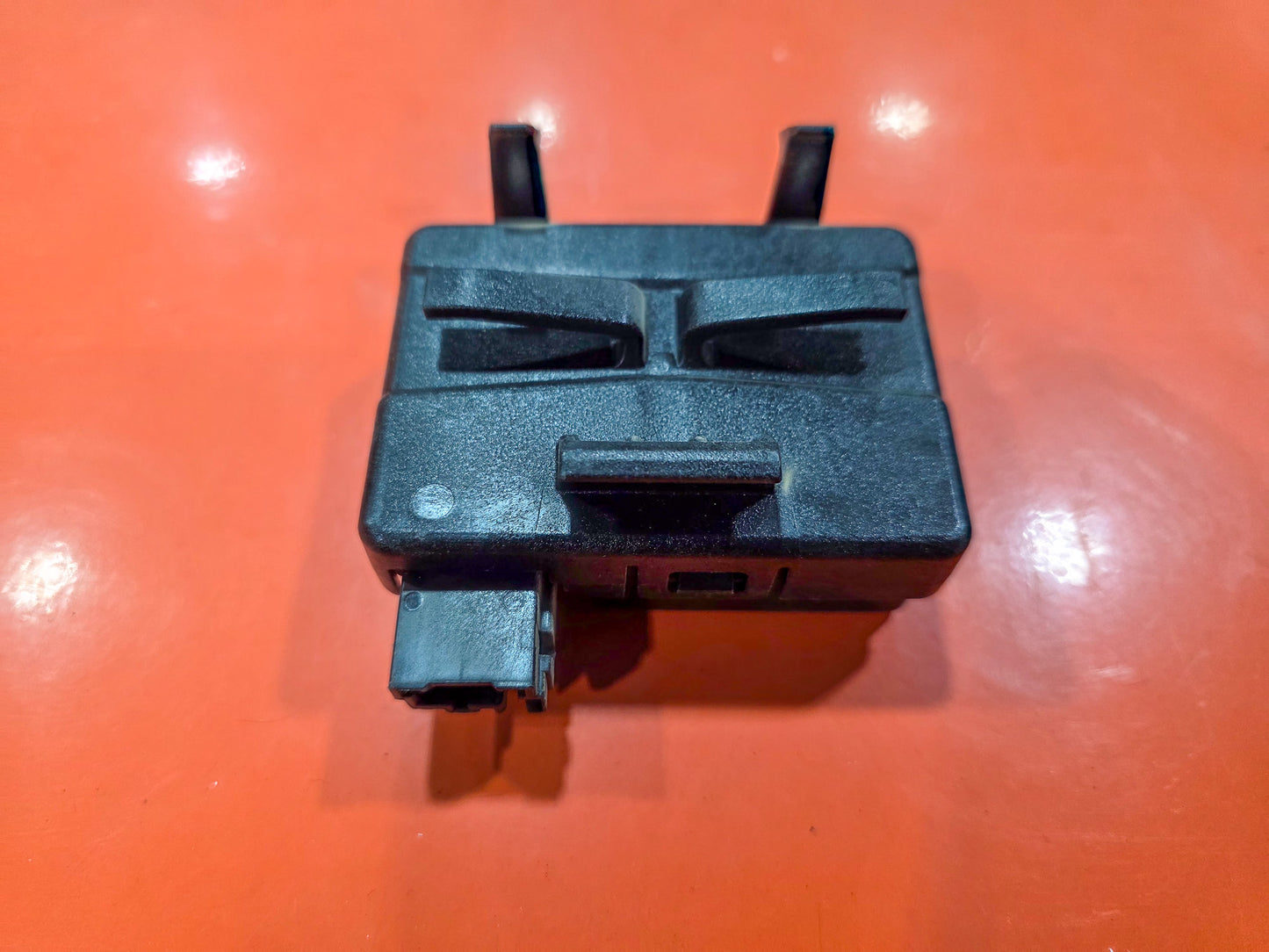 2016-2025 GMC Acadia Keyless Entry Receiver Control Module Unit OEM 13540045, 13509518, 13523281, 13595511 - view 2