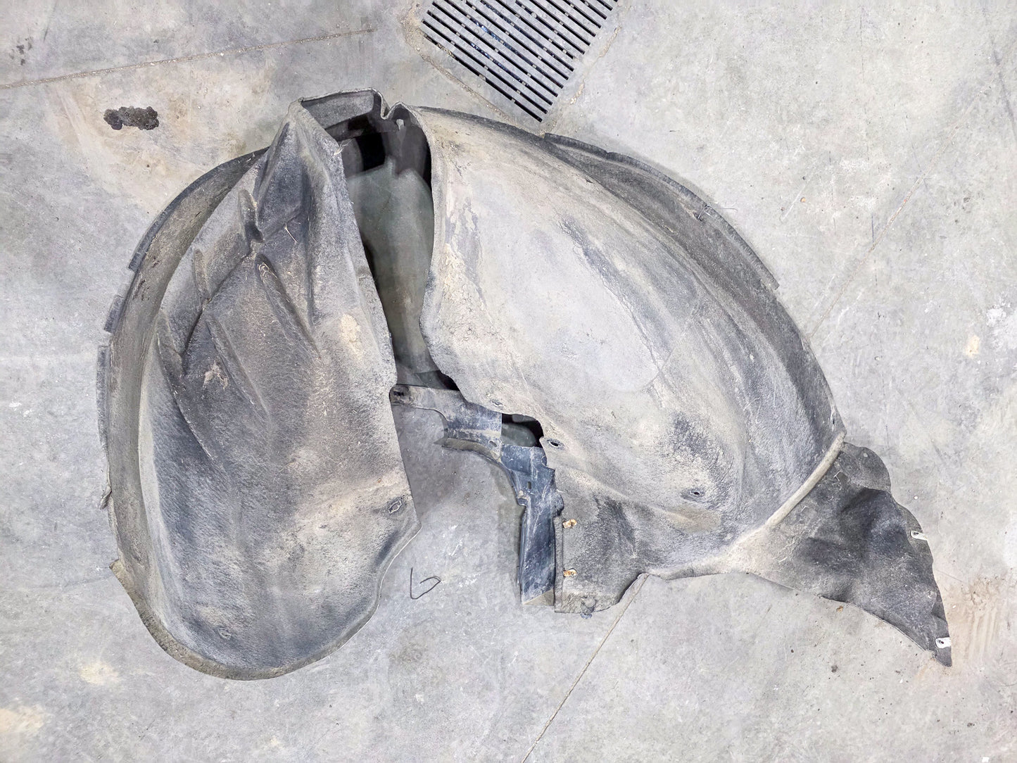 2017-2023 GMC Acadia Front Driver Left Side Fender Liner Inner Fender Mudguard 84498371, 84336225 - view 5