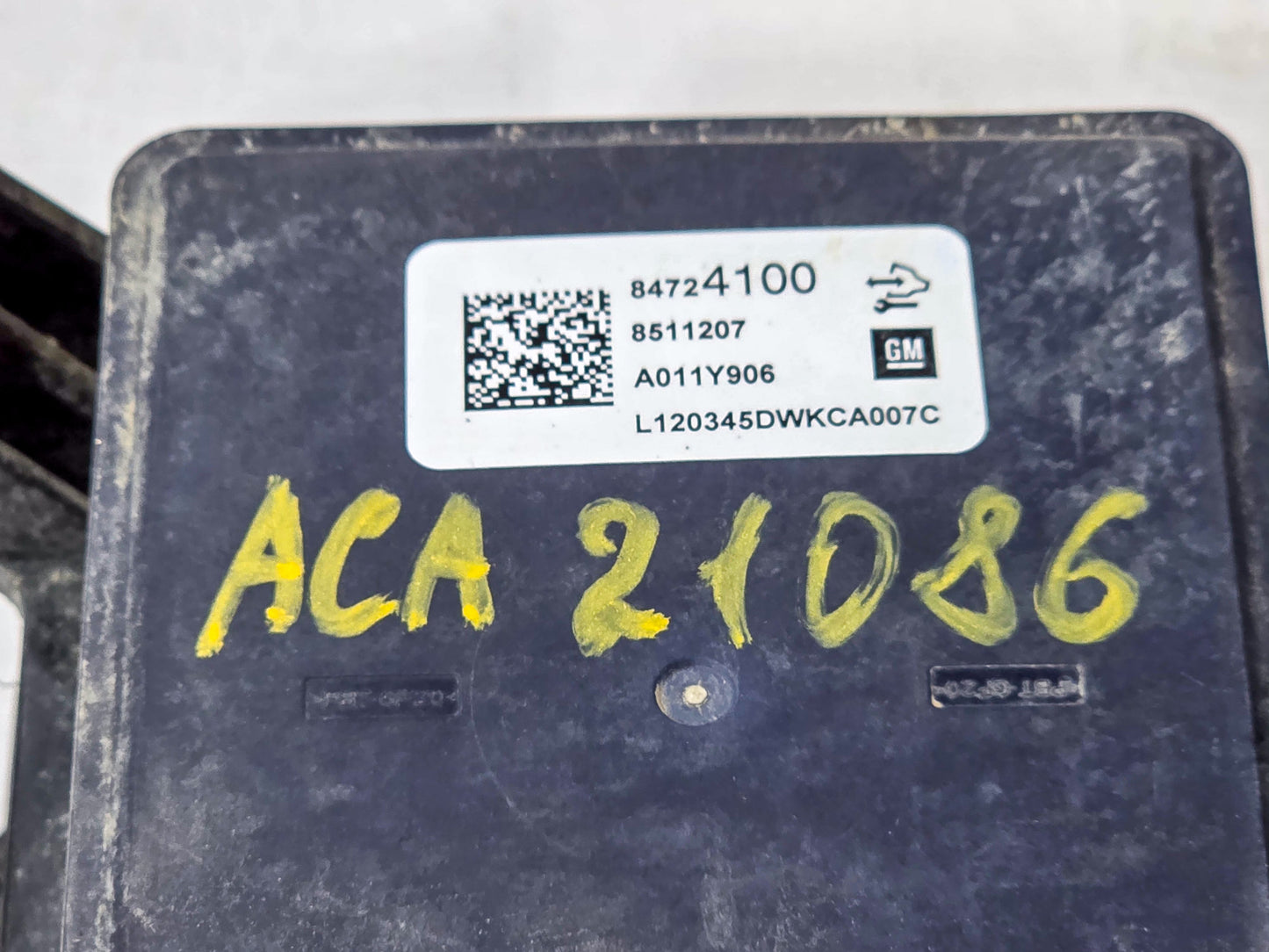 2018-2023 GMC Acadia ABS Anti Lock Brake Pump Module Unit W/ Bracket OEM 84728140, 84724100 - view 4