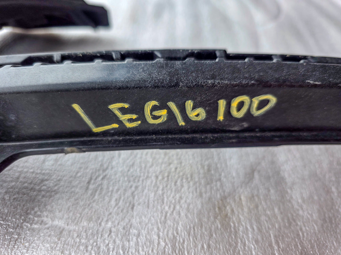 2015-2017 Subaru Legacy Front Driver Left Side Bracket Corner Front Left 57707AL014