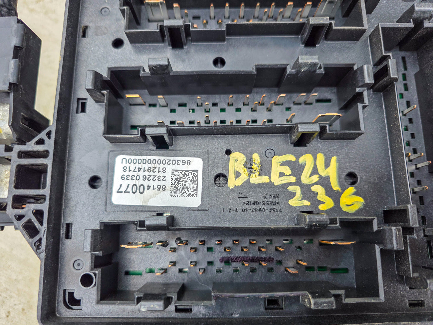 2023-2026 Chevrolet Blazer Engine Compartment Fuse Relay Box Block