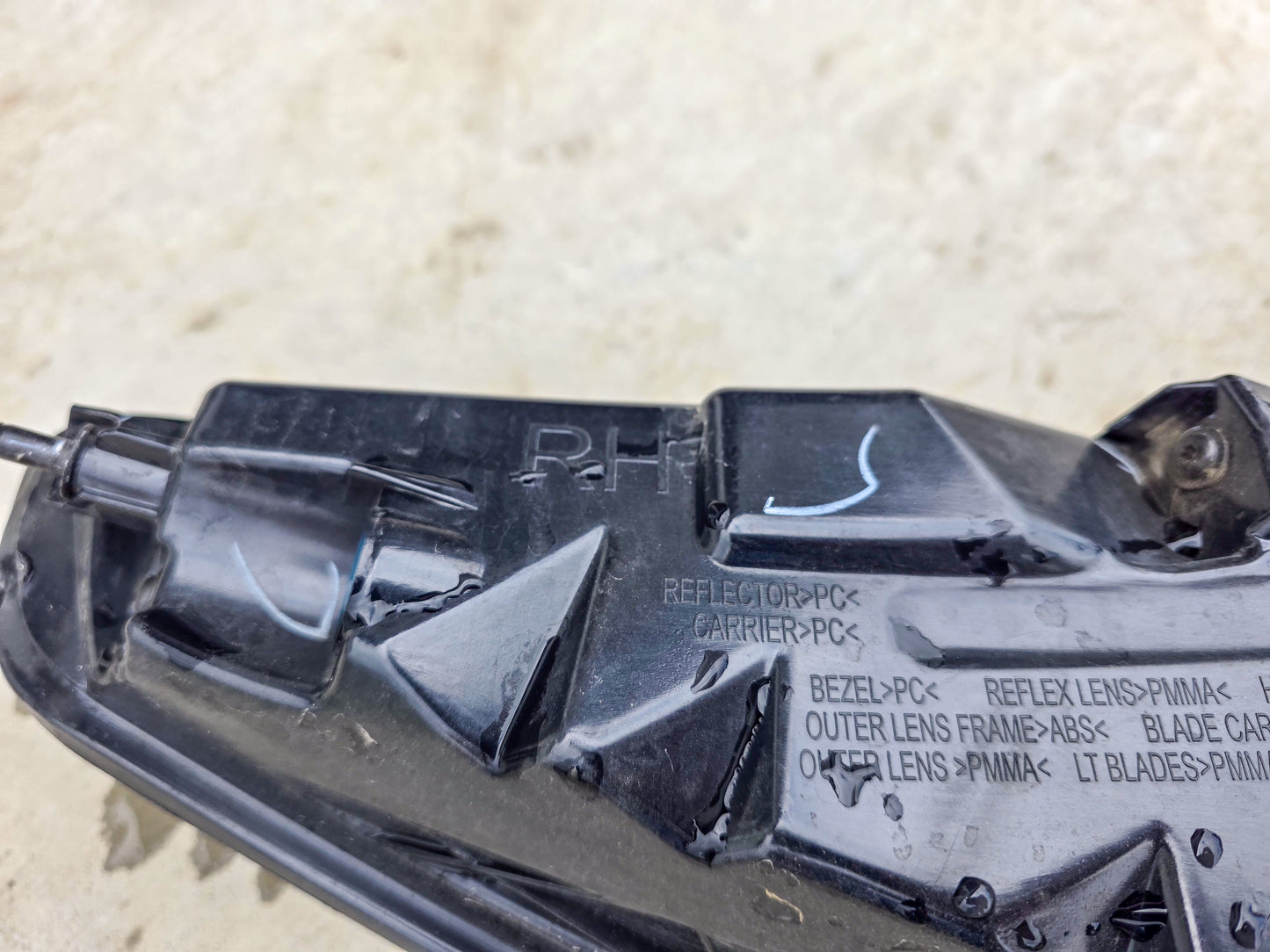 2023-2026 Chevrolet Blazer Tail Light, Tail Lamp, Stop Lamp Combination OEM BROKEN GLASS