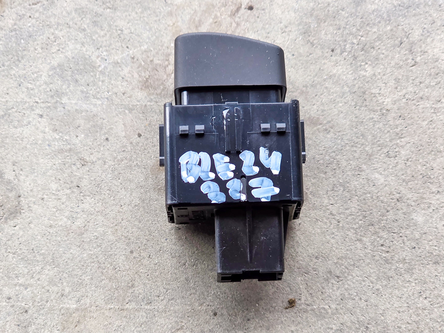 2019-2026 Chevrolet Blazer Parking Brake Switch