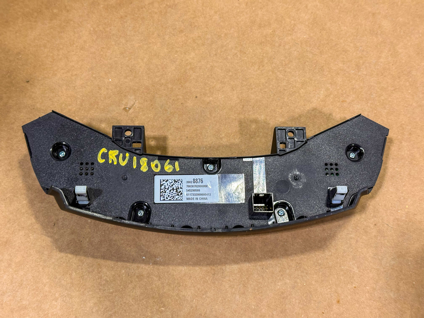 2016-2018 Chevrolet Cruze Instrument Panel Cluster Switches-Heater Control 39028876 - view 3