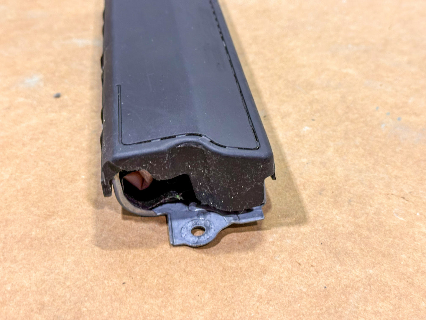 2018-2019 Chevrolet Cruze Left Driver Knee Airbag Air Bag 39118060