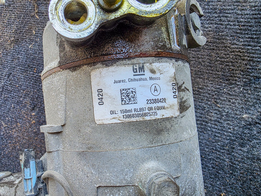 AC Compressor 2016 GMC TERRAIN AWD DENALI 23380422, 20932037, 22796877, 22796879, 22986910, 22986911, 23105377, 23105379, 23310401, 23314079, 23314080, 23354230, 23414000, 23414001