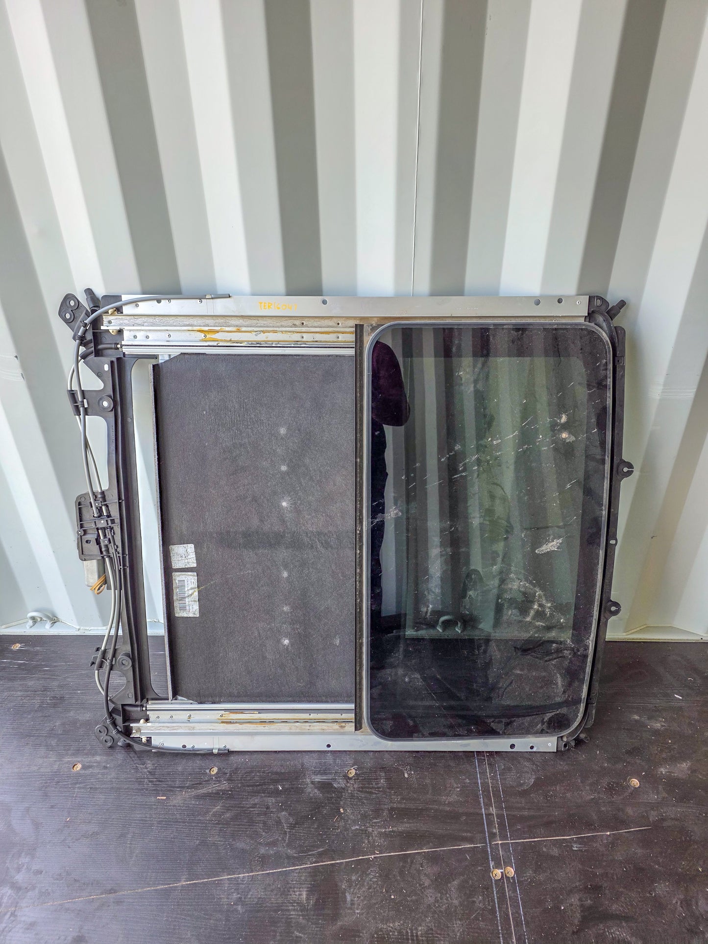 2010-2017 GMC Terrain Sunroof Assembly, 2010-2017 Chevrolet Equinox 25925777, 23495100, 20867037