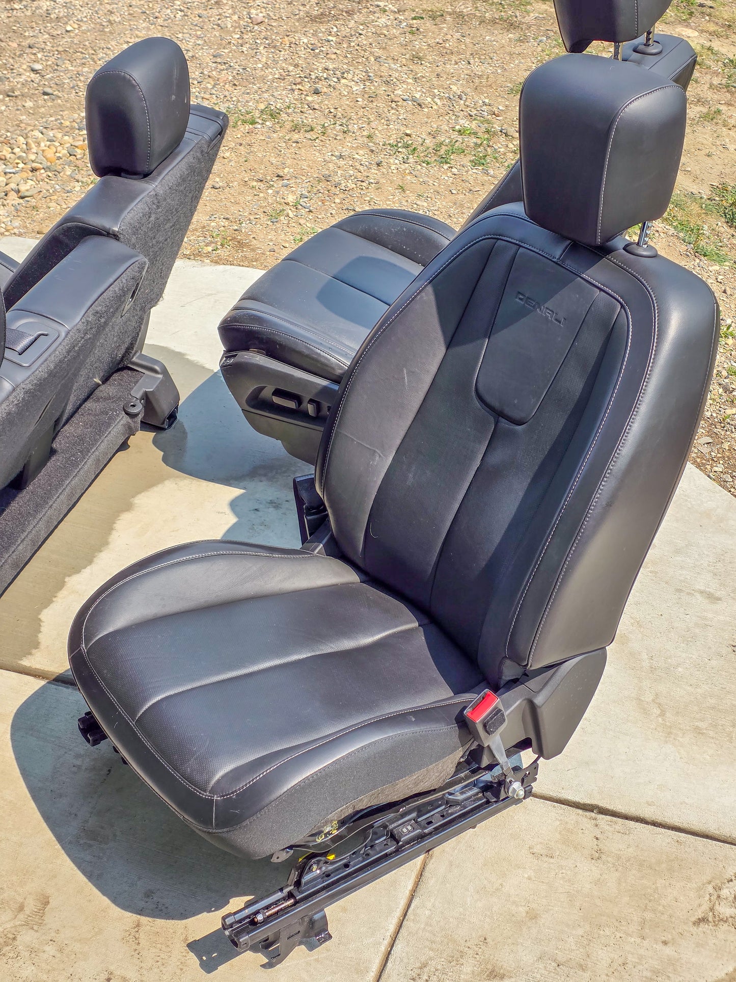 2010-2017 GMC Terrain Front Right Passenger Seat Leather Electric Denali 20939764, 23164901, 20902129