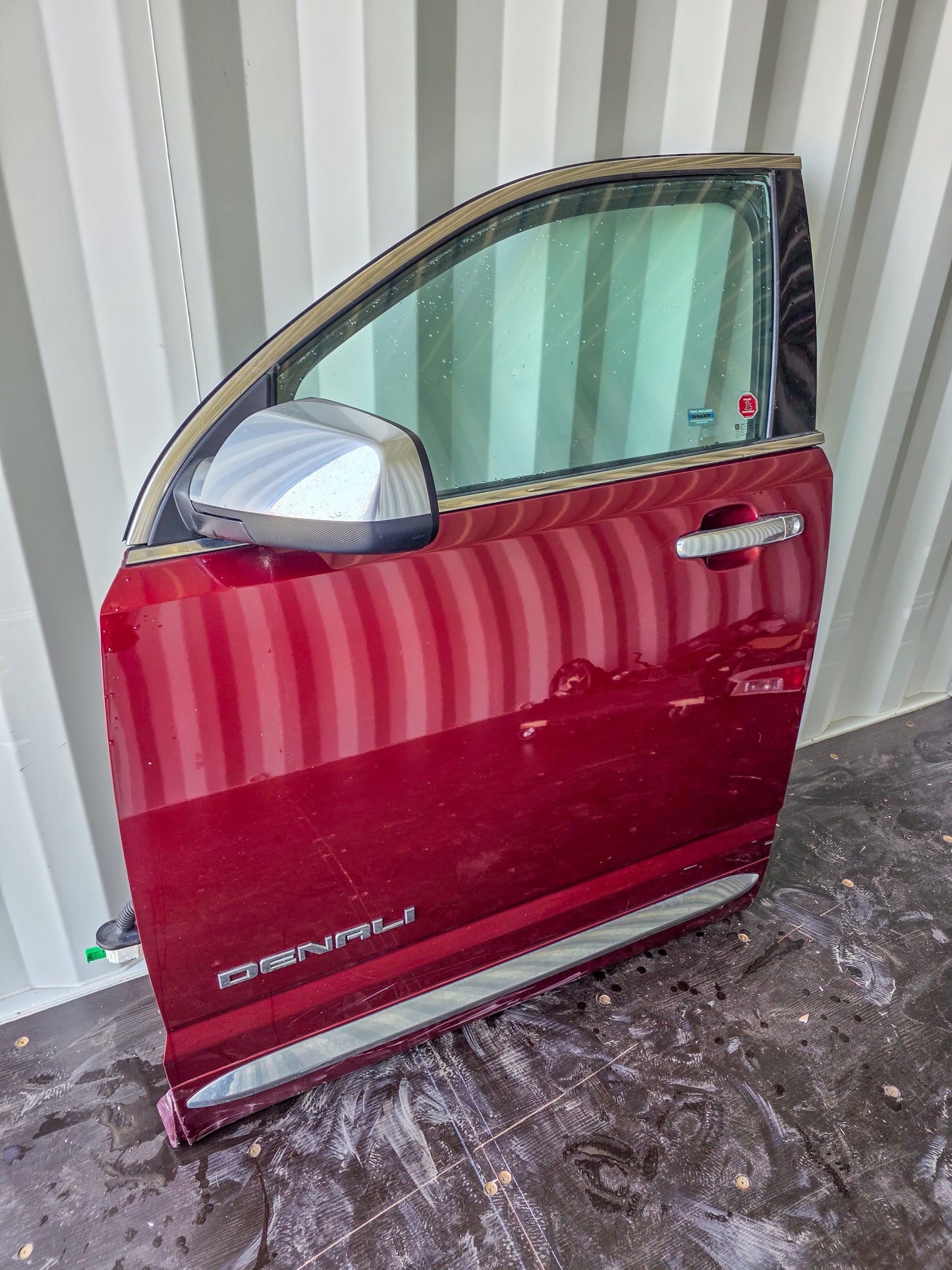 2010-2017 GMC Terrain Front Driver Side Left Door R01571406, 20792582, 20907712