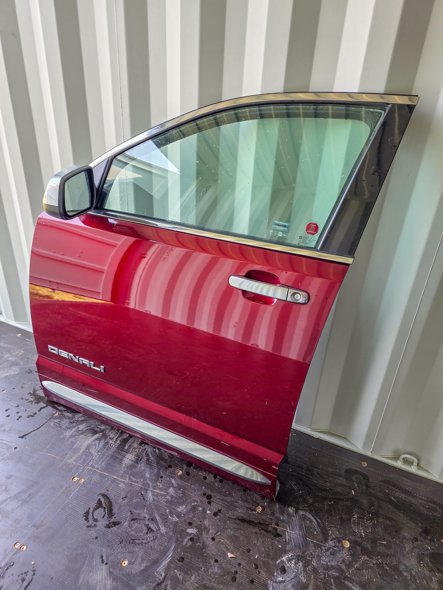 2010-2017 GMC Terrain Front Driver Side Left Door R01571406, 20792582, 20907712