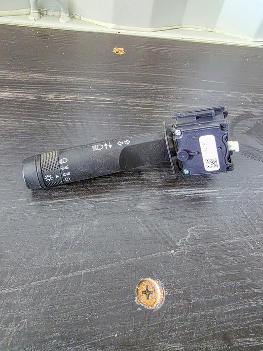 2010-2016 Gmc Terrain Headlight Turnsignal Control Switch, Denali 20965178