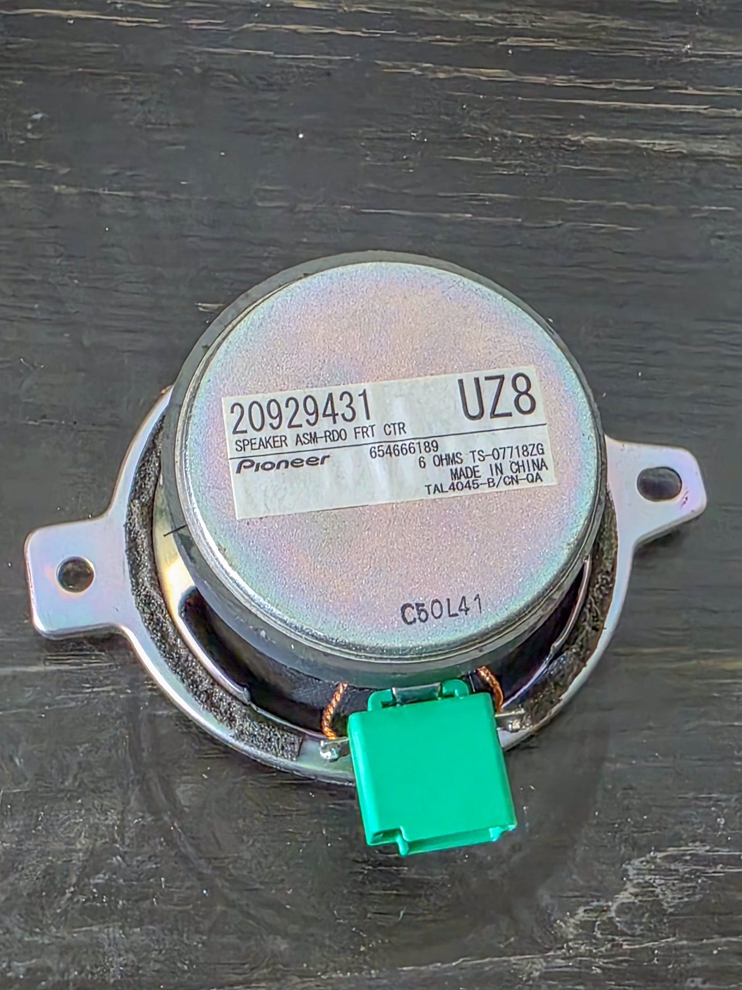 2010-2016 Gmc Terrain Front Center Speaker, Denali 20929431, 22933869