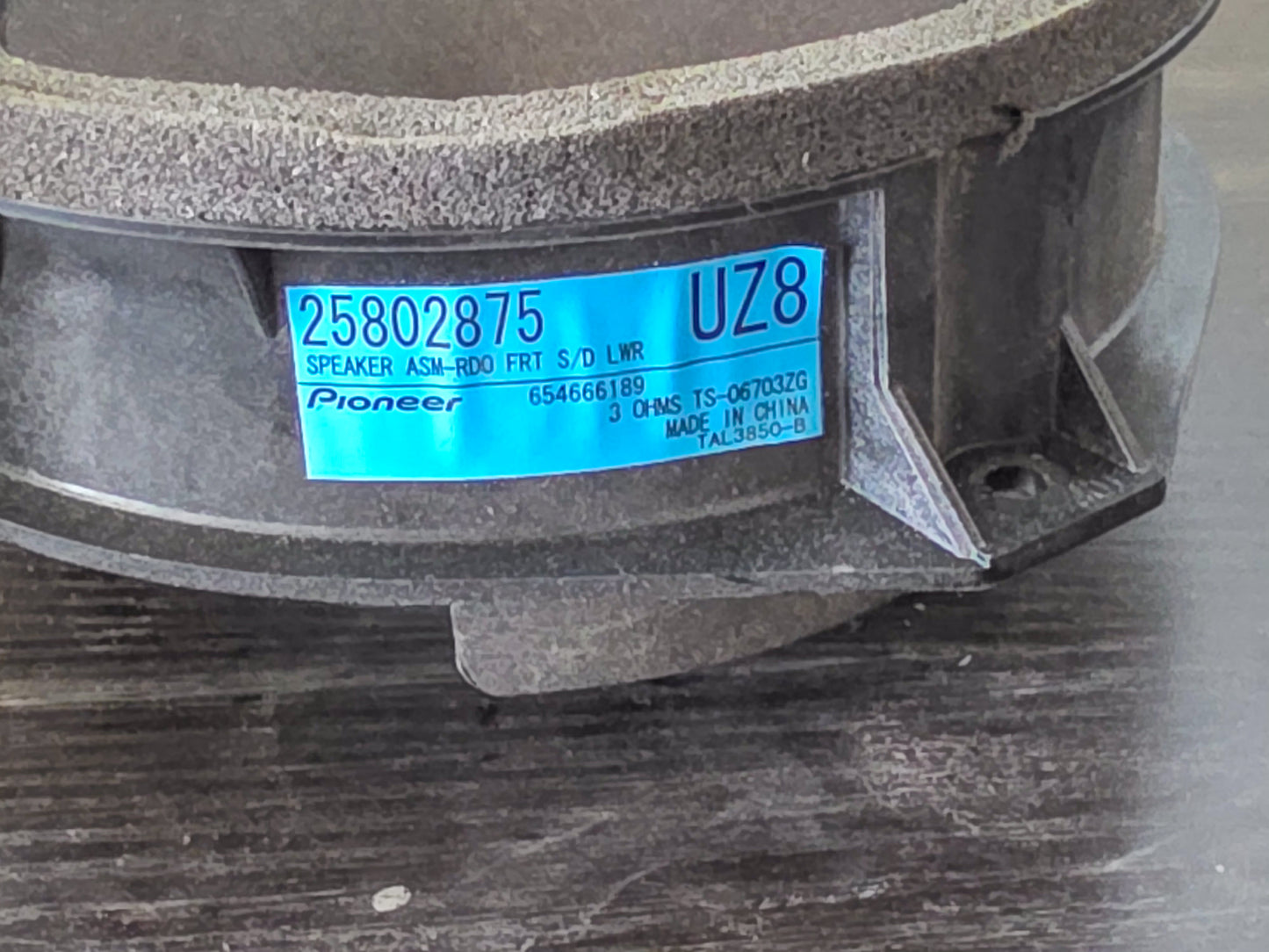 2016 Gmc Terrain Front Door Lower Radio Speaker Denali 25802875