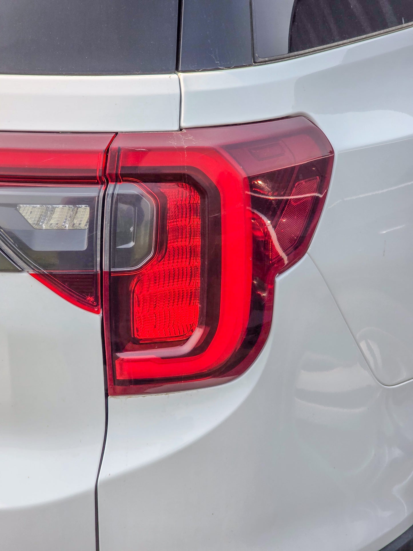 2020-2023 GMC Acadia Right Rear Passenger Side Body Structure Stop Lamp Brake Turn Signal Lighting Outer Quarter Panel Mounted 85150720, 84671830, 84709020, 84717916, 84746544, 84759032, 84791566, 84817348, 84863045