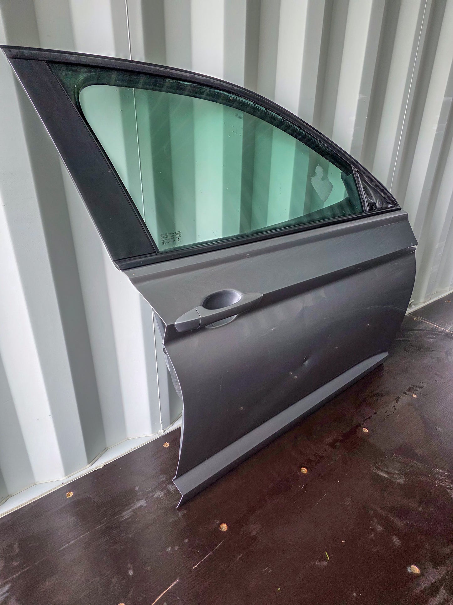 2019-2025 Volkswagen Jetta Front Right Door Passenger Side 17a831056d, 17b867011krkx, 17a845202a