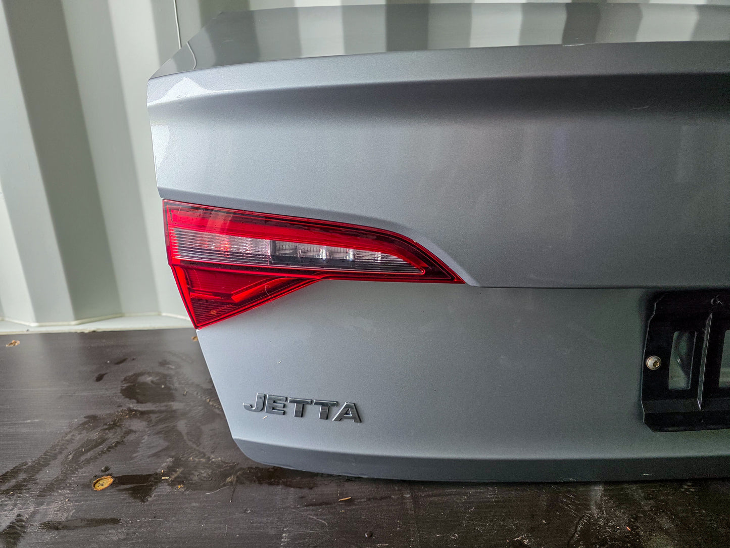 2019-2025 Volkswagen Jetta Trunk Lid 17a827025a, n91055001, 17a827302