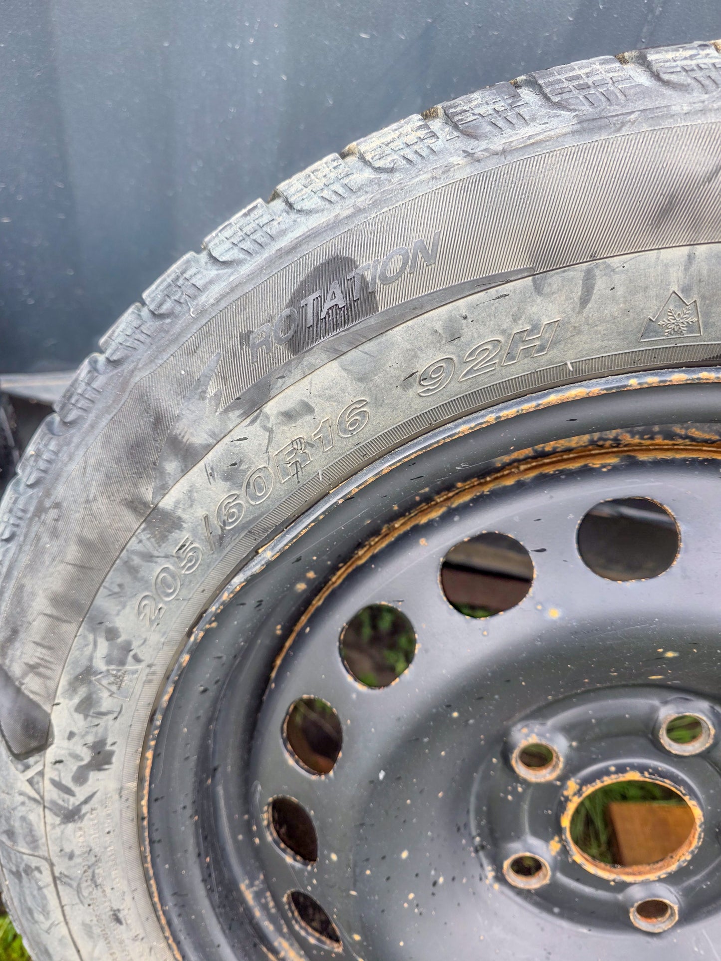 2019 VW Jetta Steel Rims 205 60 R16