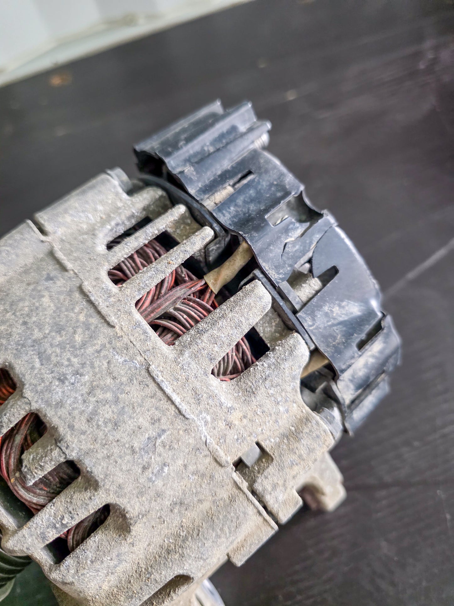 2019-2021 Volkswagen Jetta Alternator 04E903024F