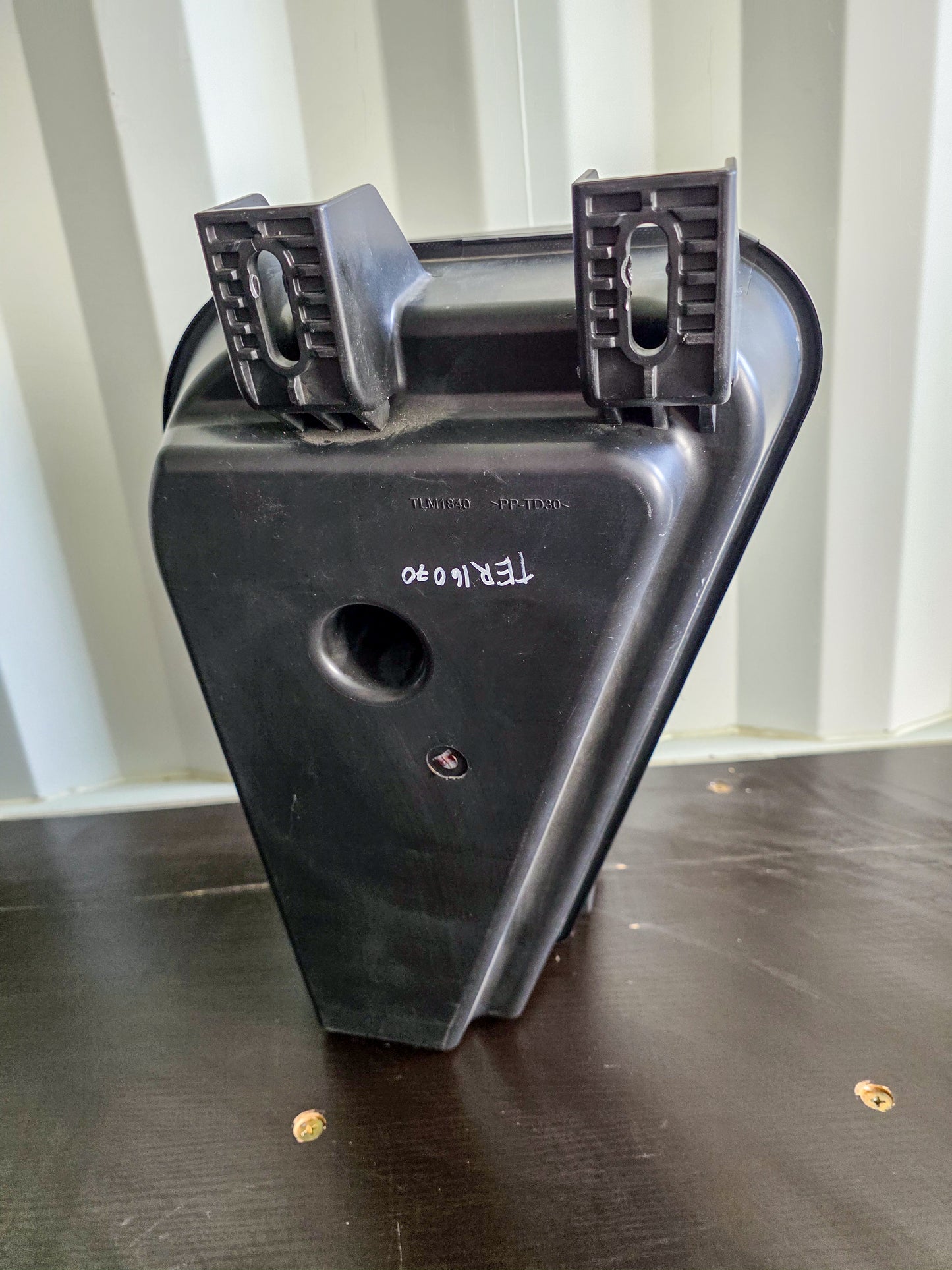 2010-2017 Gmc Terrain Rear Radio Speaker Subwoofer Denali 23145362