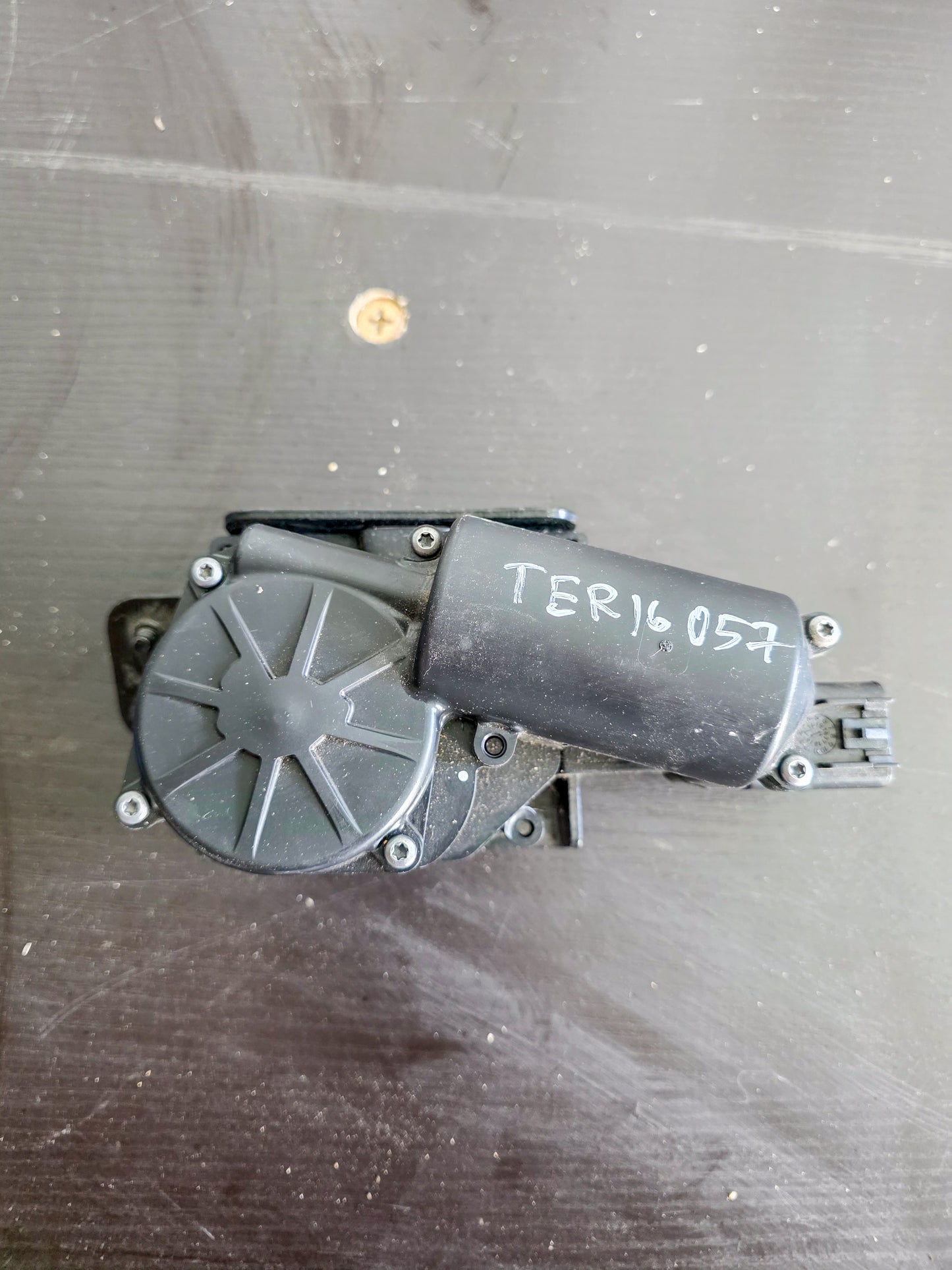 2016-2017 Gmc Terrain Tailgate Lock Actuator w/Power Liftgate Black Denali 13581405