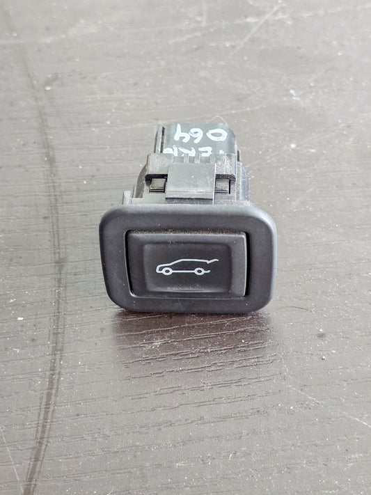 2010-2017 Gmc Terrain Button Switch - Tailgate Release Denali 22869802