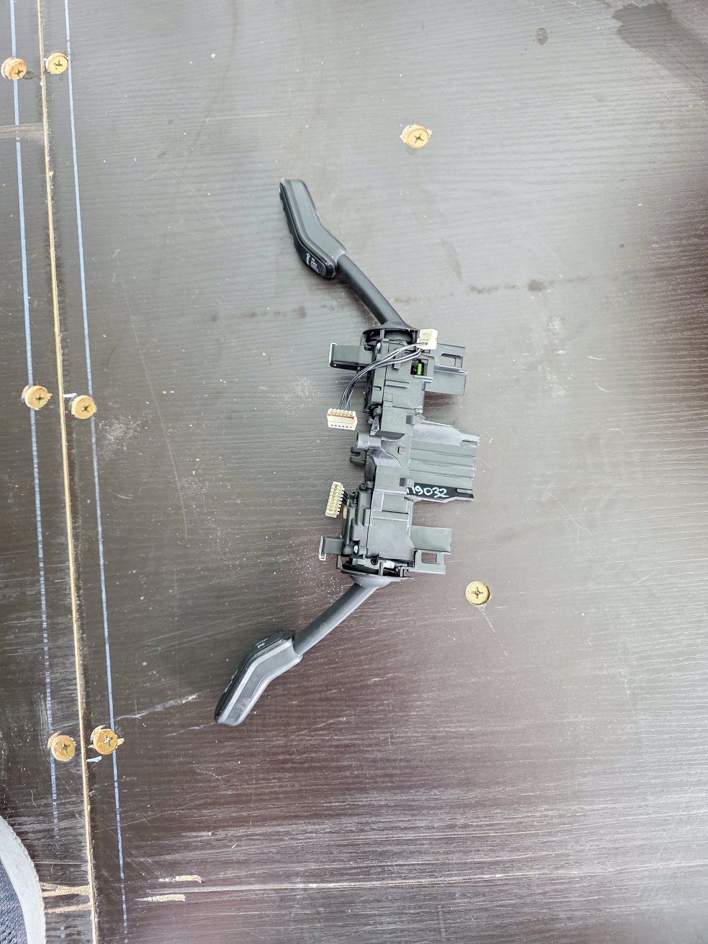 2019-2021 Volkswagen Jetta Switch. Combination. Combo. MULTIFUNCTION. Steering Column Housing. 5Q1953502, 5K0953502K9B9