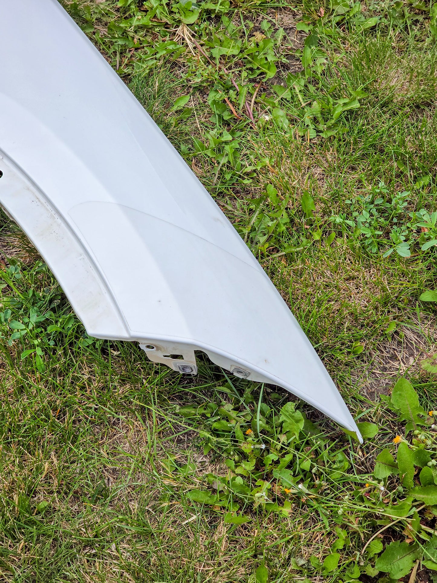 2012-2015 BMW X1 Front Passenger Side Fender BM1241162, 110-61261R