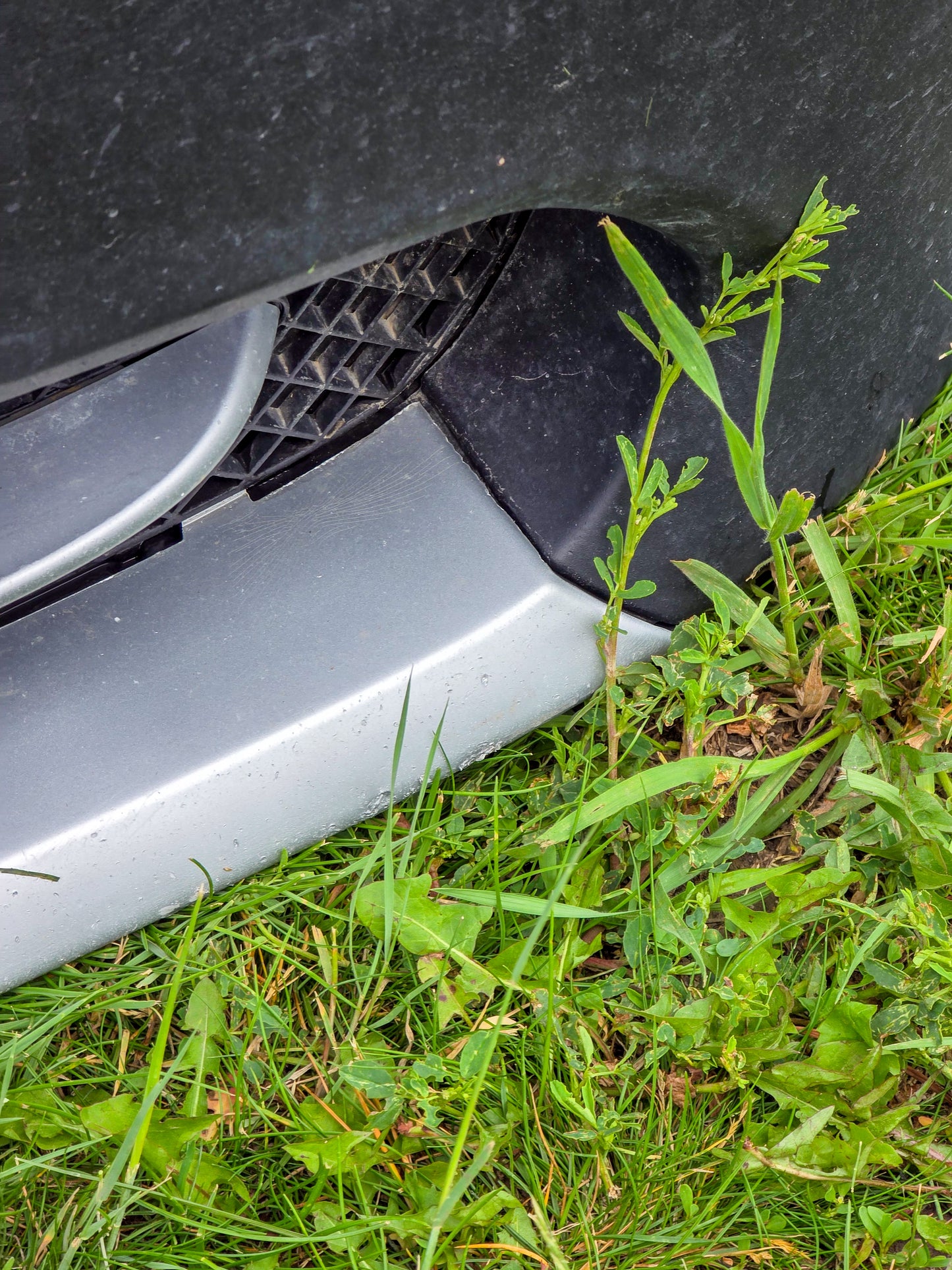 2012-2015 BMW X1 Front Bumper Cover White Complete 51112410287