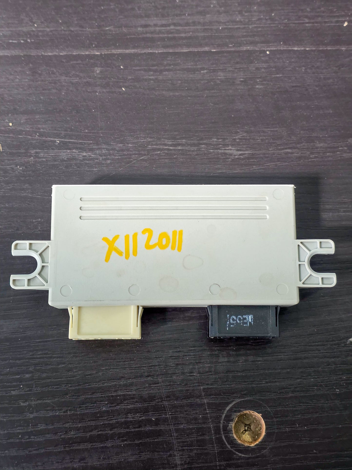 2012-2015 BMW X1 Sliding Roof Control Module 6135913705402