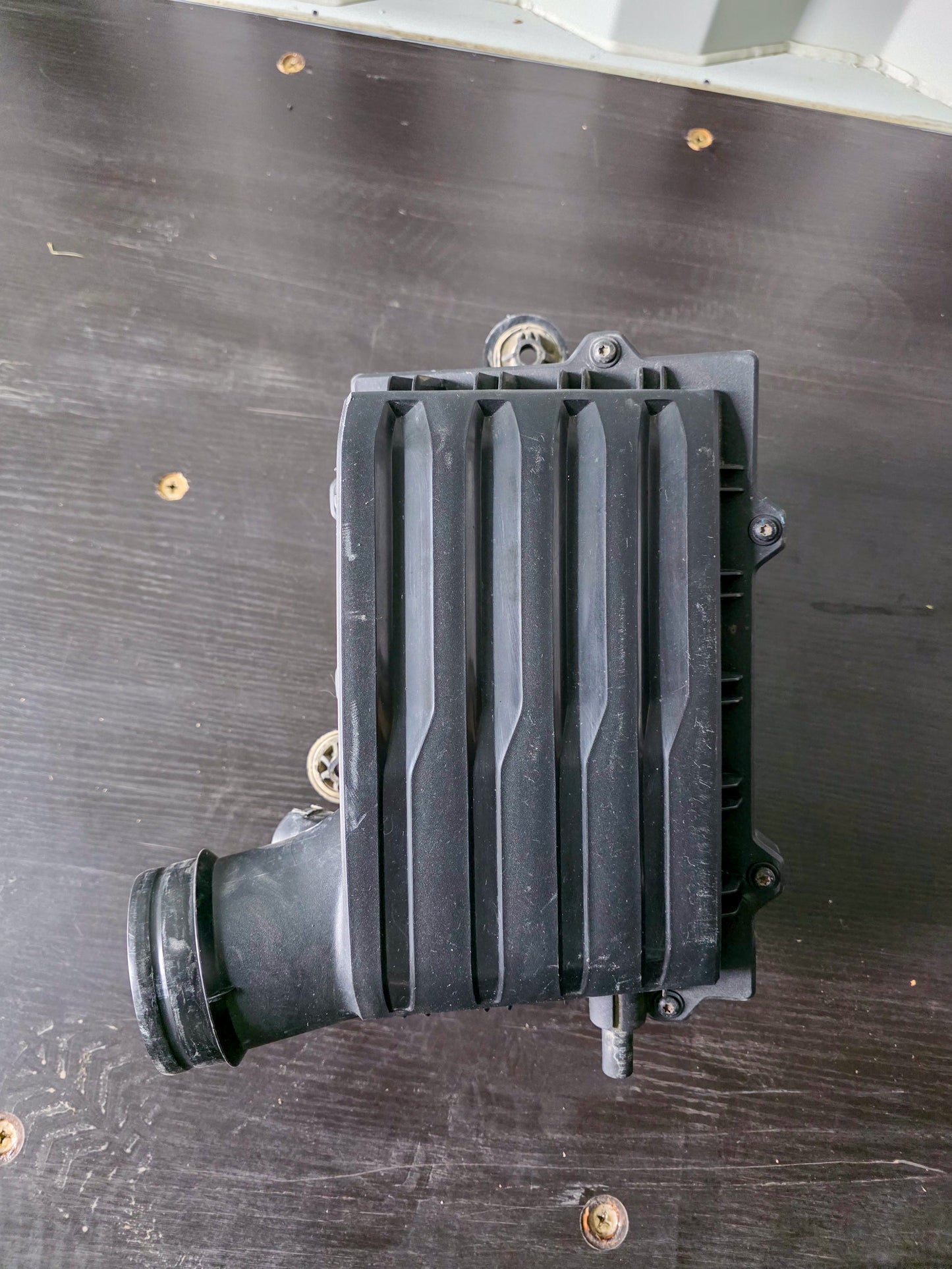 2019-2022 Volkswagen Jetta Air Cleaner Assembly  5QM129607C