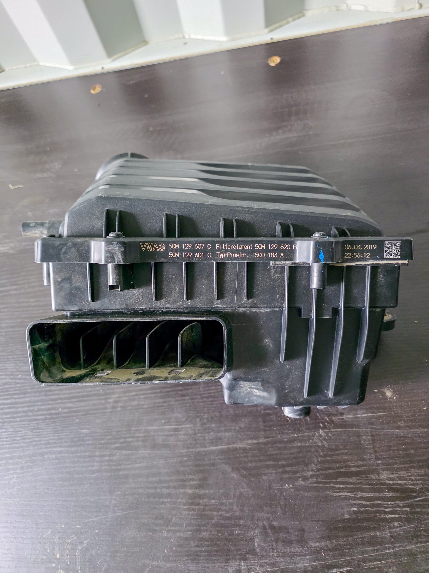 2019-2022 Volkswagen Jetta Air Cleaner Assembly  5QM129607C