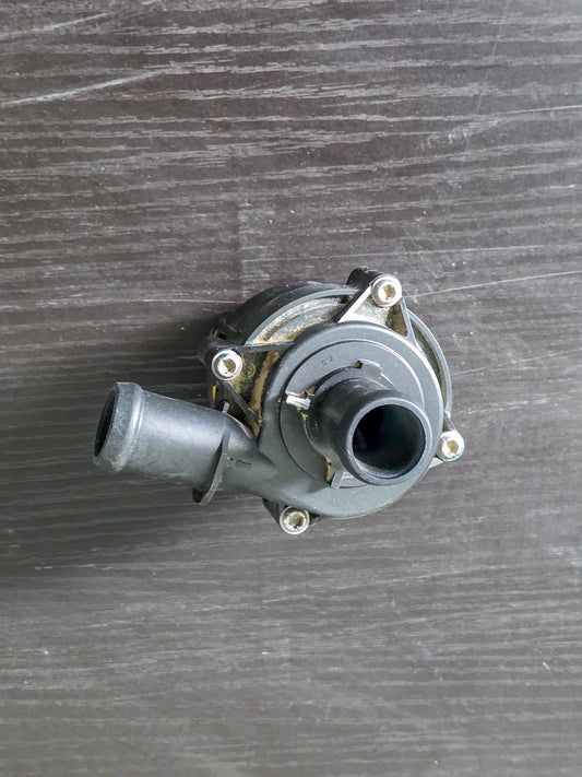 2019-2022 Volkswagen Jetta Engine Auxiliary Water Pump 5q0965561