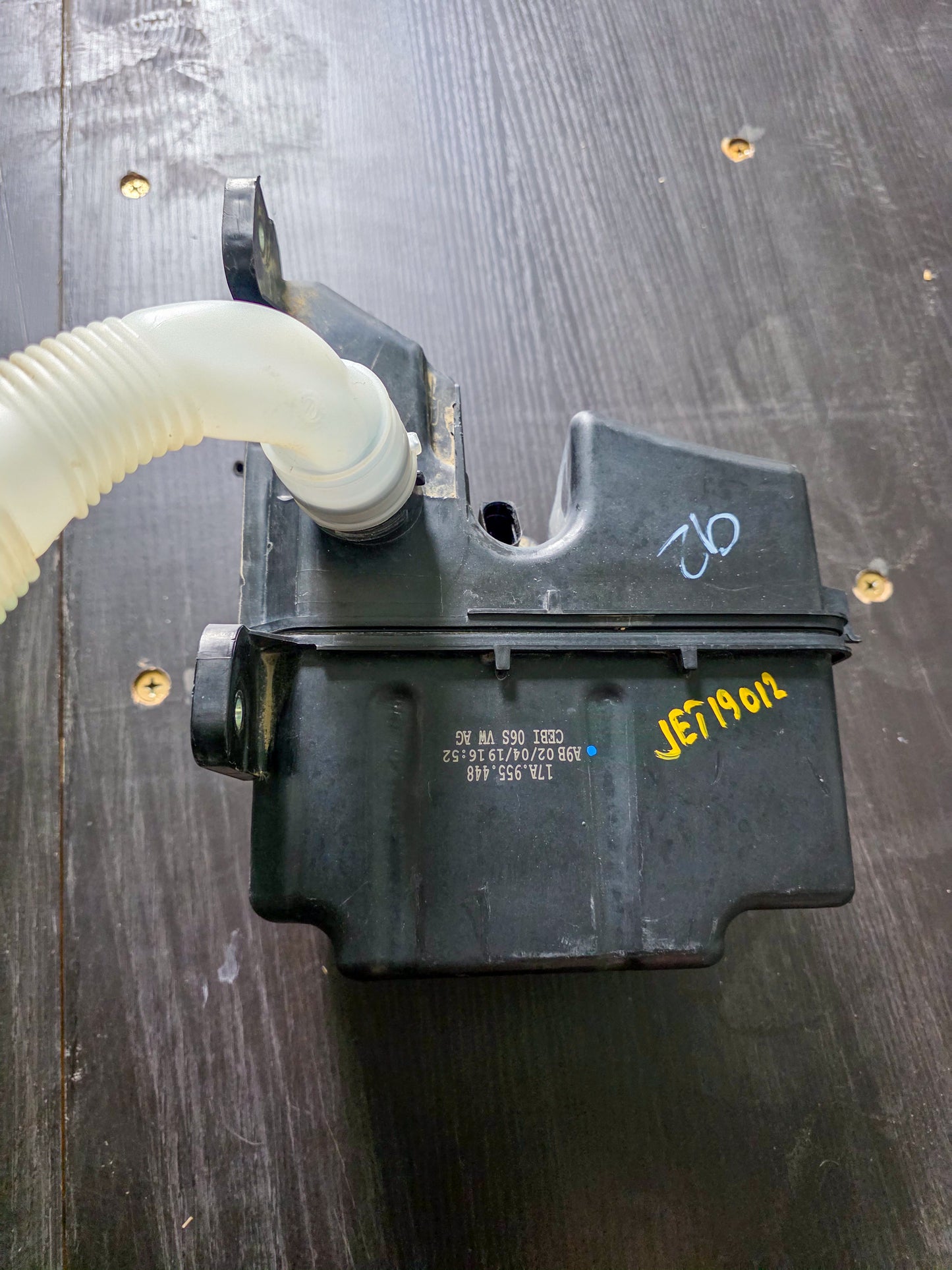 2019  Volkswagen Jetta Washer Fluid Reservoir. Washer reservoir. Water Res. 17A955453A