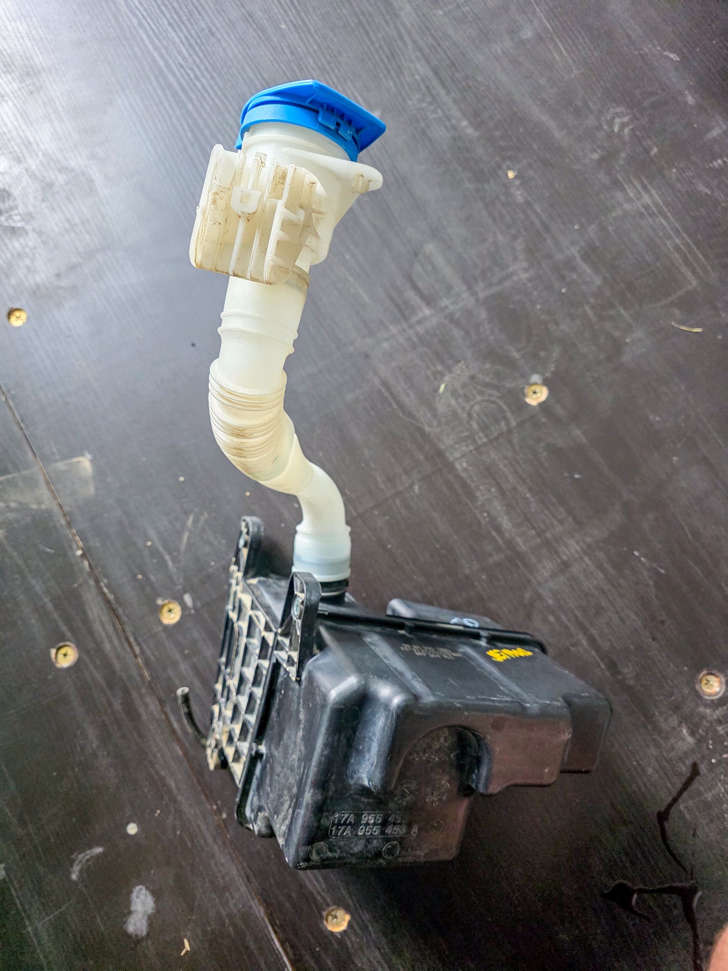 2019  Volkswagen Jetta Washer Fluid Reservoir. Washer reservoir. Water Res. 17A955453A