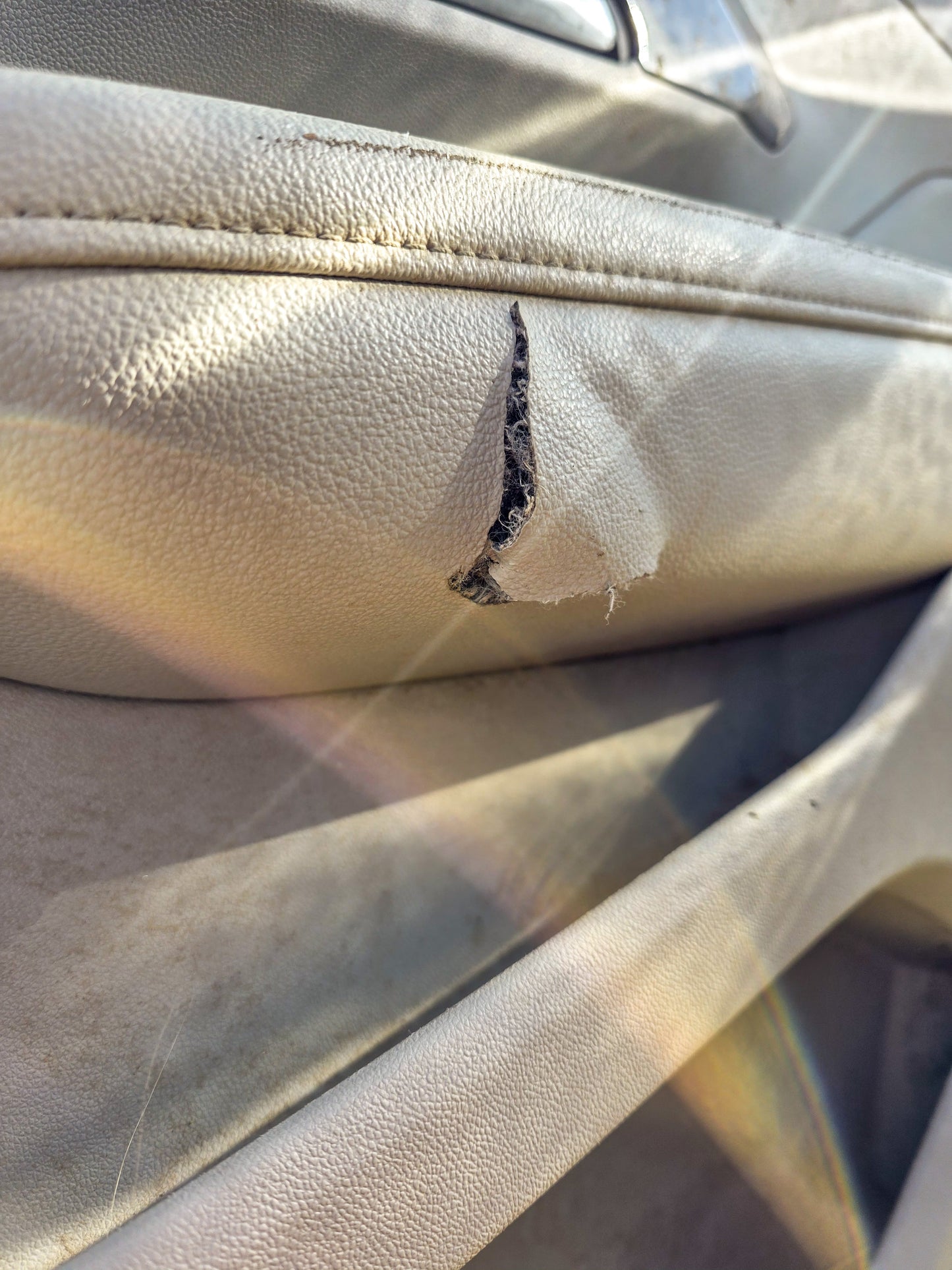 2018-2020 GMC Terrain Rear Right Passenger Side Door Denali 84726039,  84142552, 84286706, 84726041