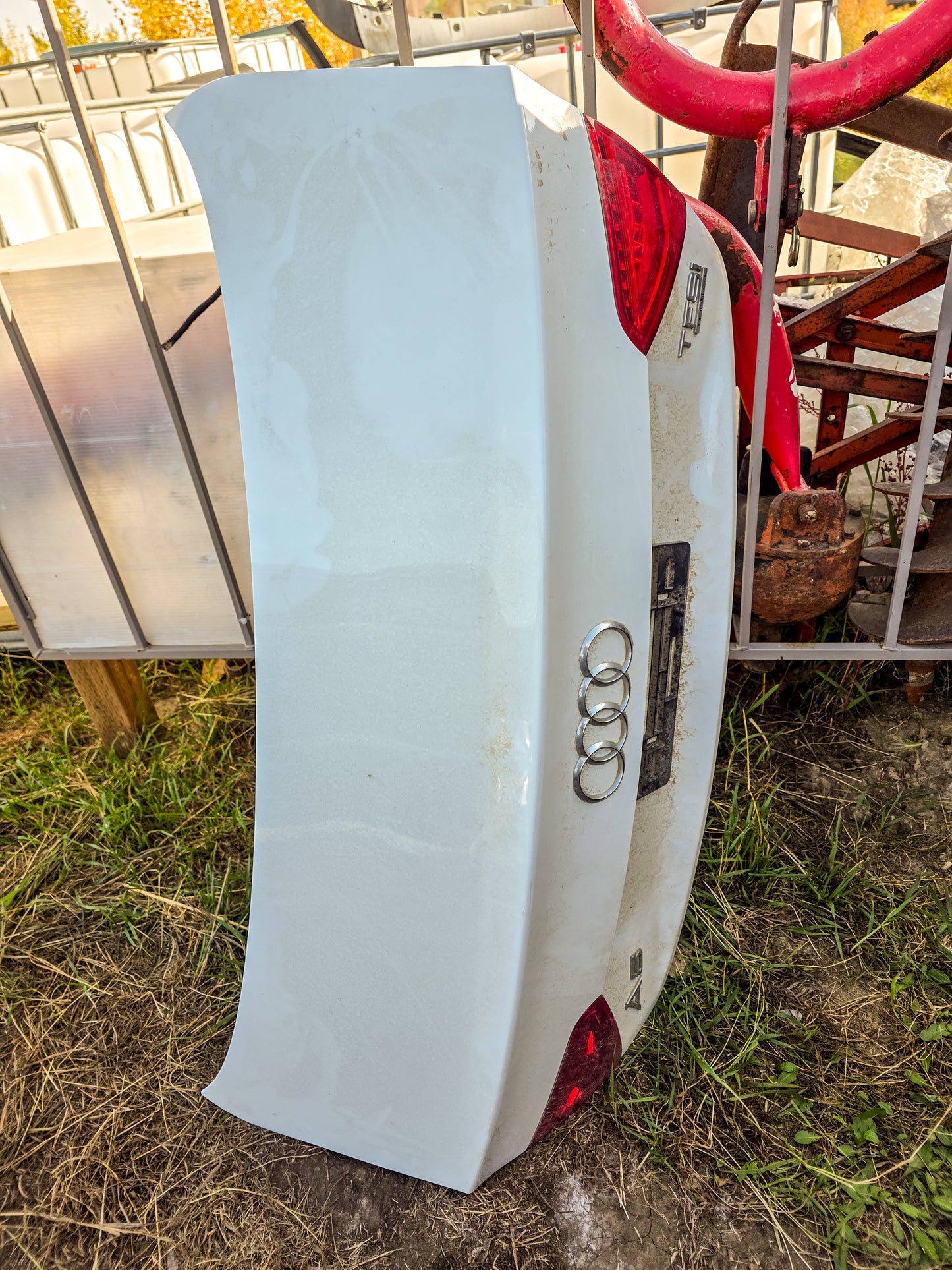 2010-2016 Audi A5 2.0 Progressiv Trunk Lid 8F0827023D
