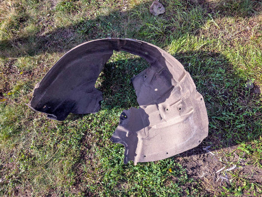 2008-2017  Audi A5 2.0 Progressiv Fender Liner Front Right Side 8T0821172M