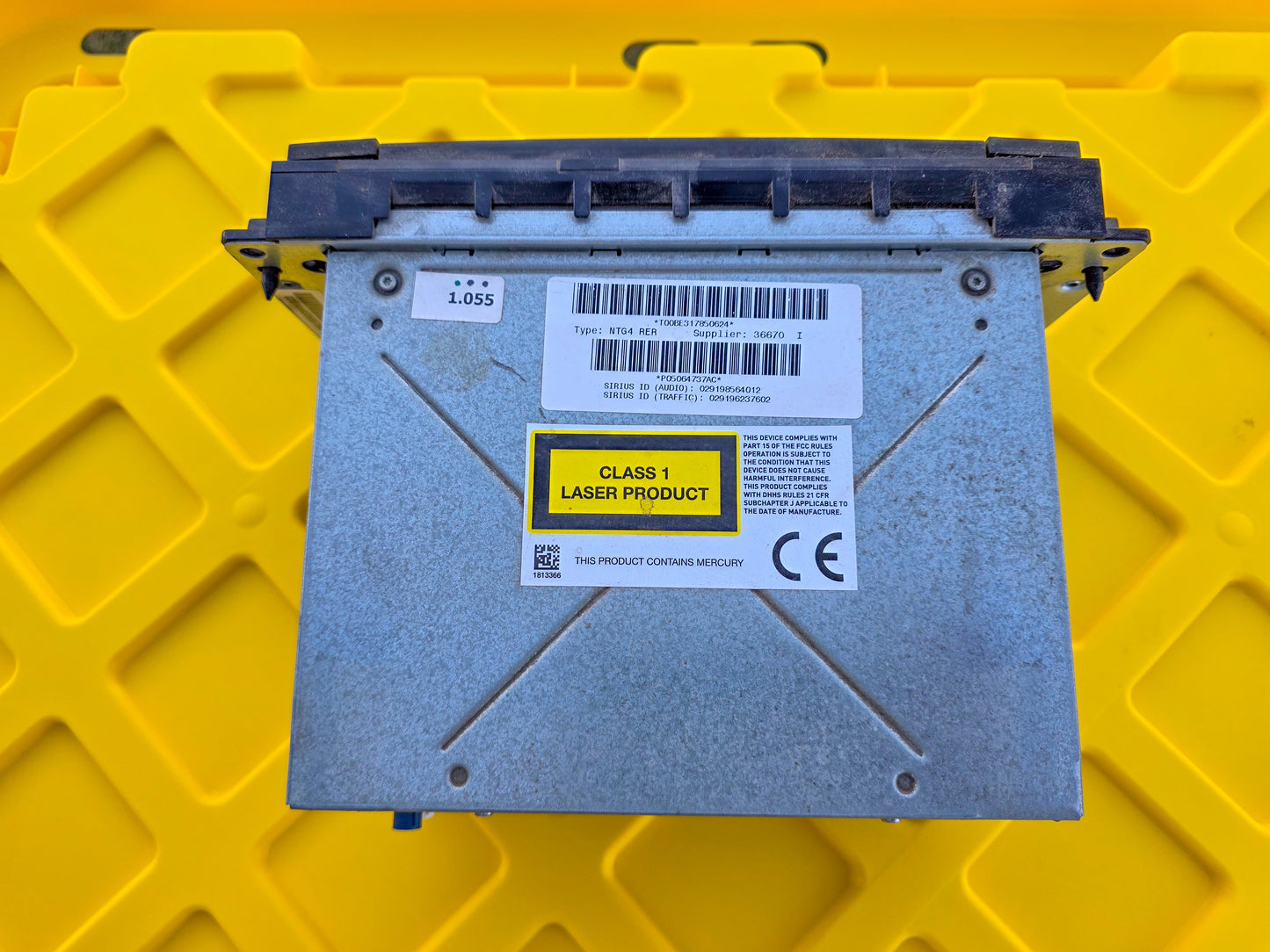 2008-2010 Jeep Grand Cherokee OEM Navigation Radio Receiver 05064737AC