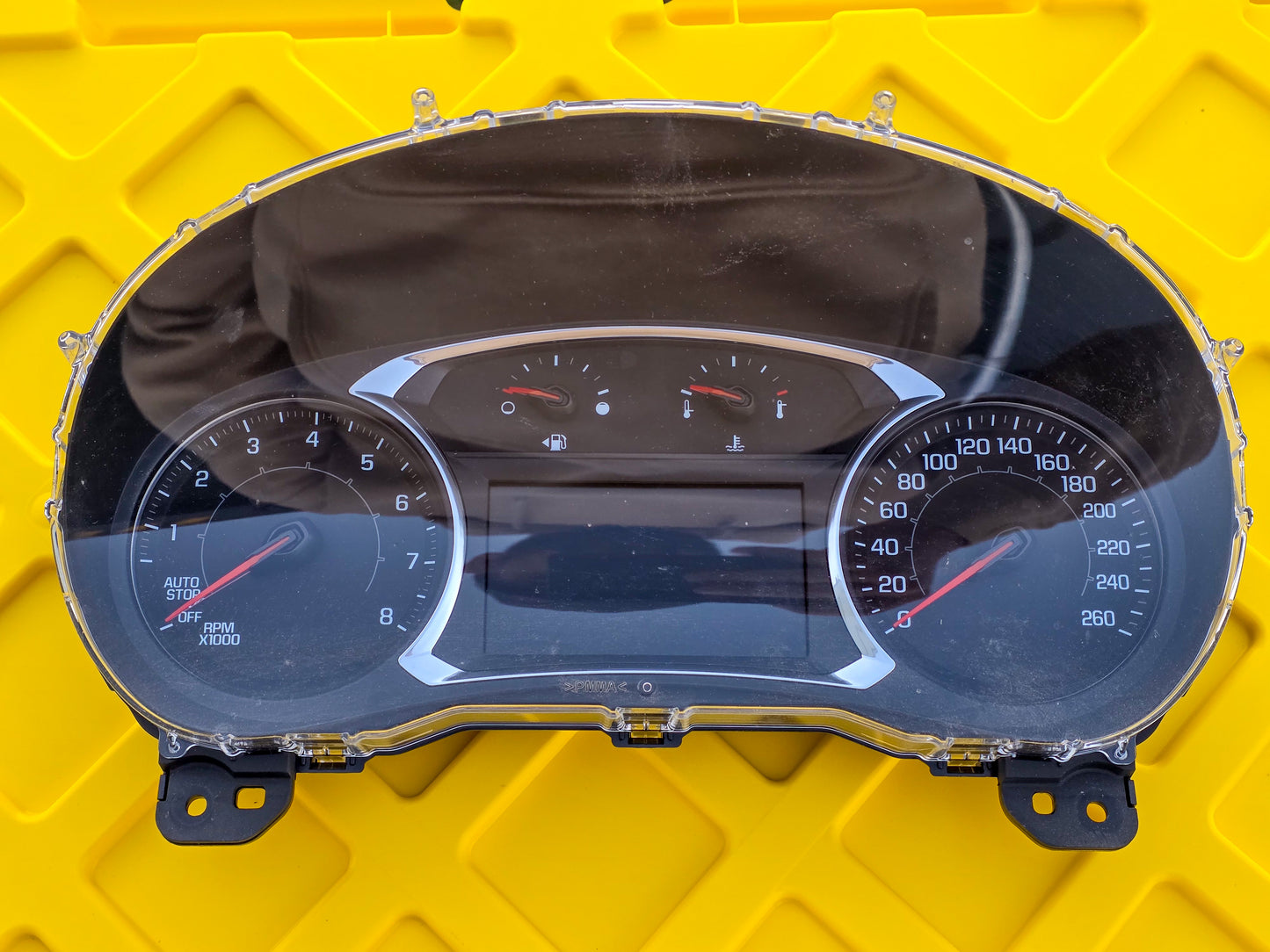 2020 GMC Terrain Speedometer Instrument Cluster 81k Mileage Denali 84821428