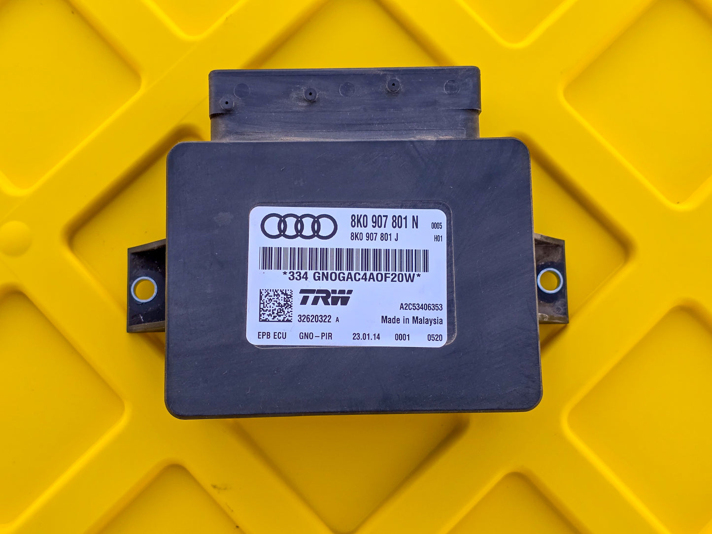 2014-2016 Audi A5 2.0 Progressiv Parking Brake Control Module 8K0907801N