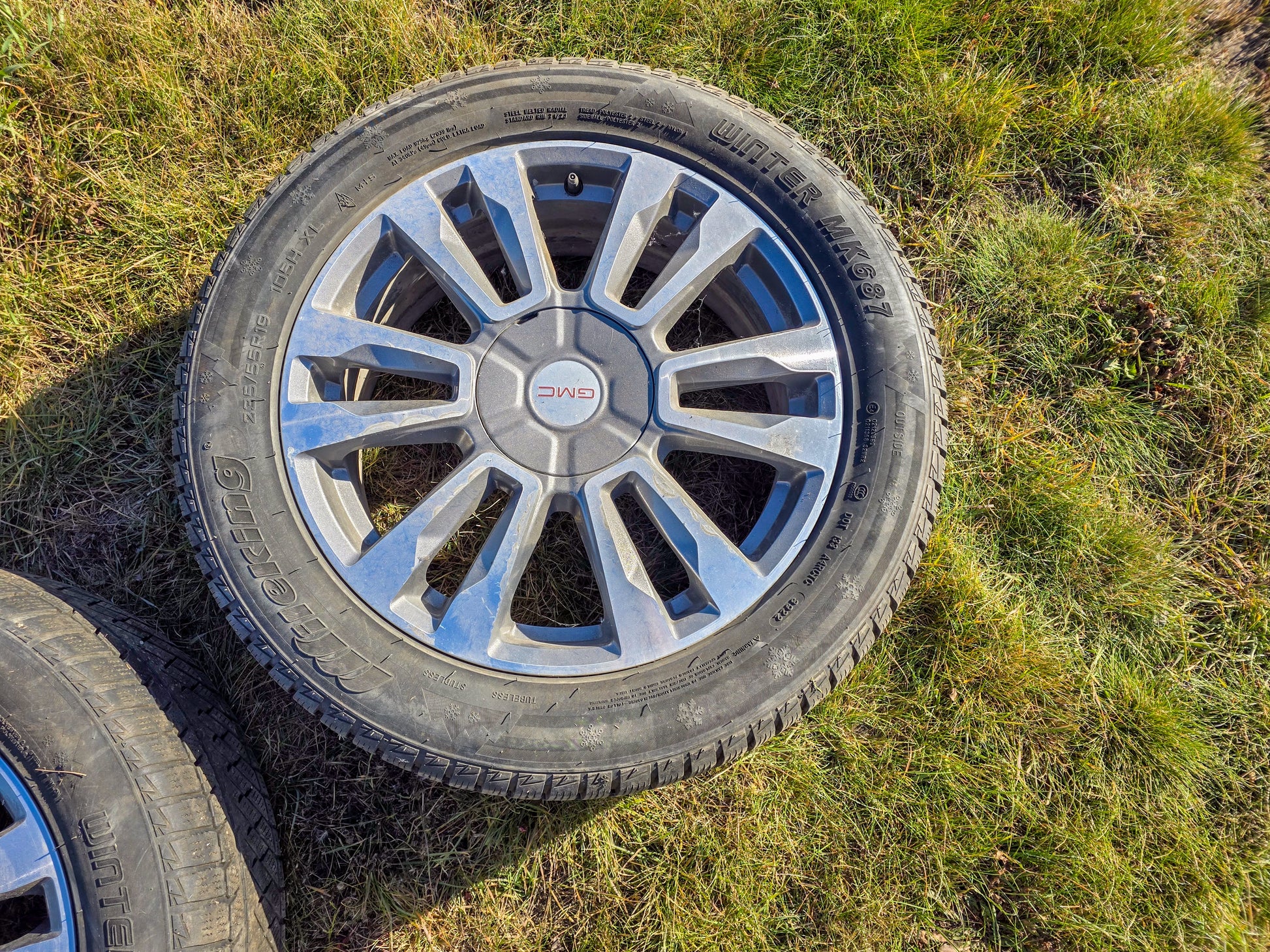 2016 GMC Terrain Rim 19x7, 12 spoke (opt RGB), with tire 235/55 R19 Wheel - view 3