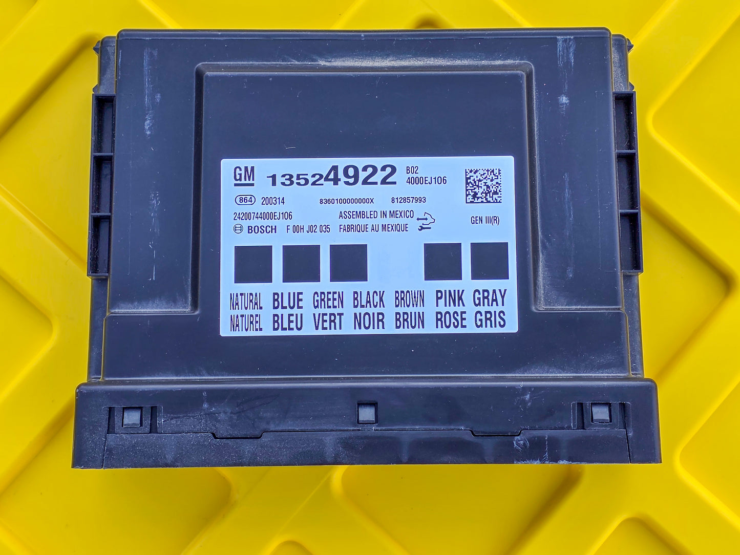 2018-2020 GMC Terrain Body Control Module BCM 13524922 OEM